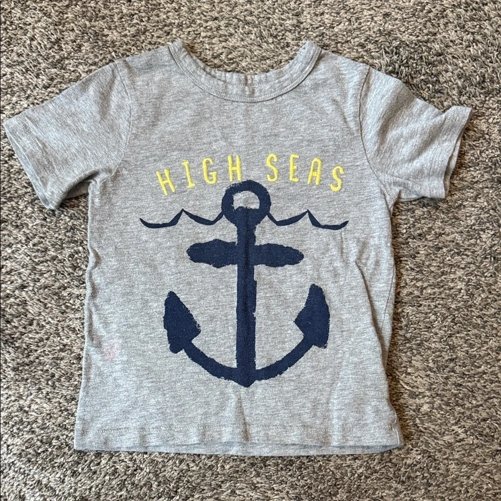 BabyGap SS Tee - Size 4 years